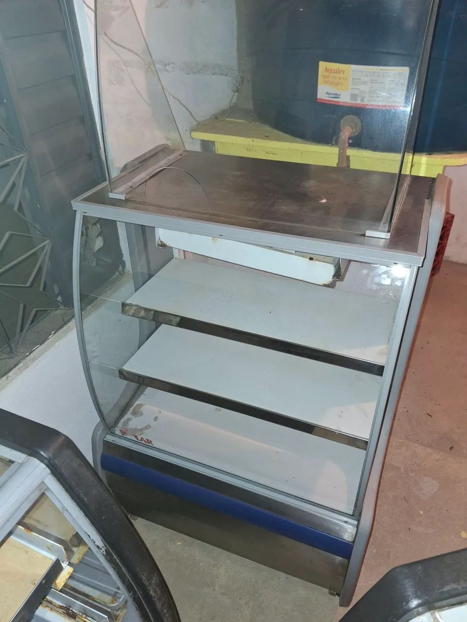 Balcões refrigerado, balcões secos e caixa  - Foto 2