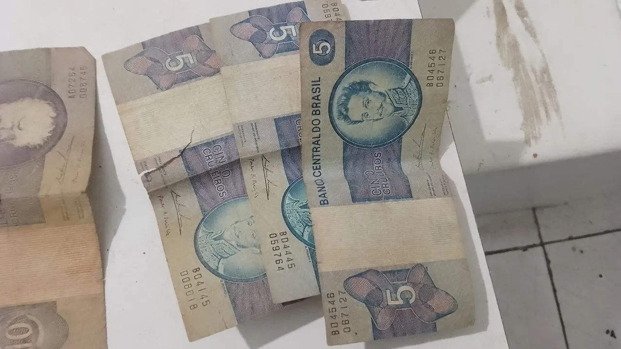 Notas de cruzeiro antiga 17 notas - Foto 4