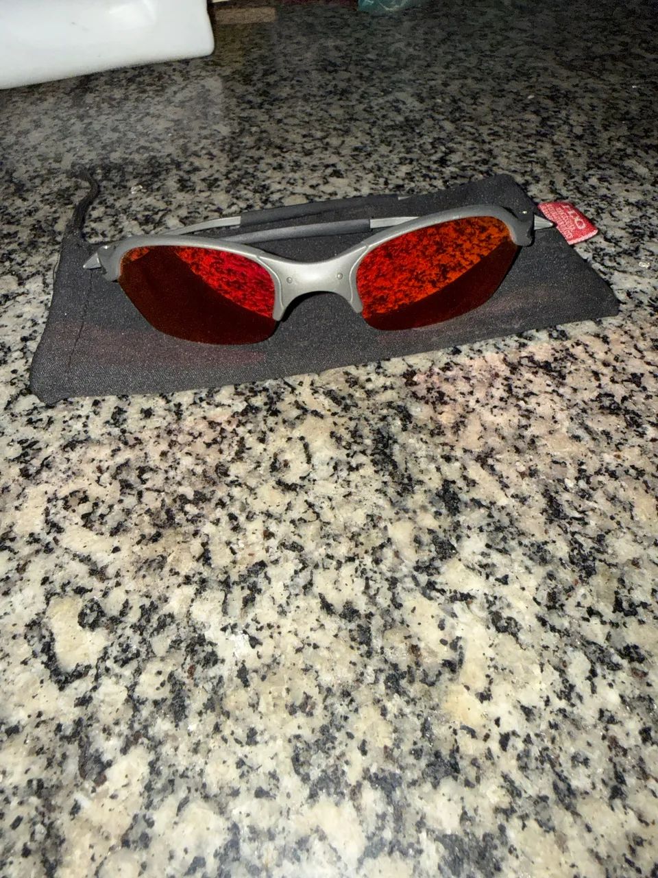 Vendo(oakley) modelo: Romeu 2  - Foto 5