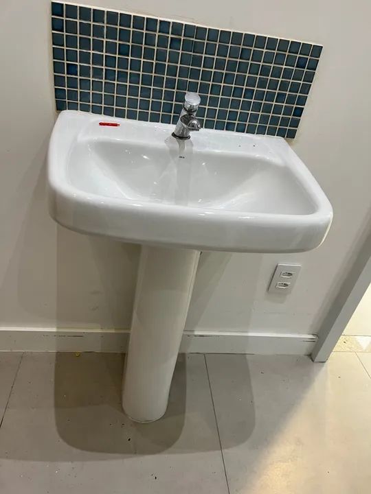 Cuba para banheiro em cerâmica