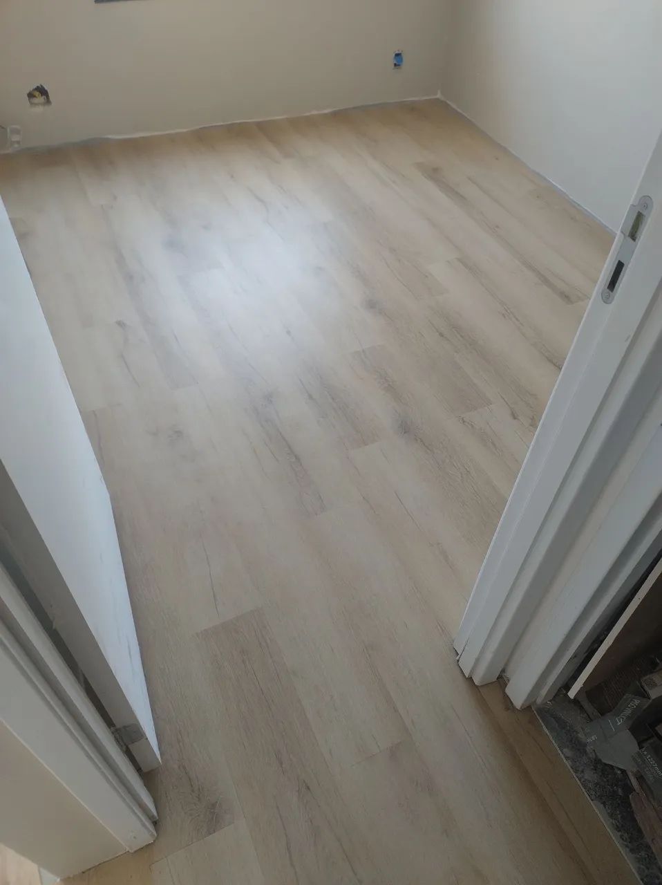 Instalação de piso laminado e vinílico  - Foto 5
