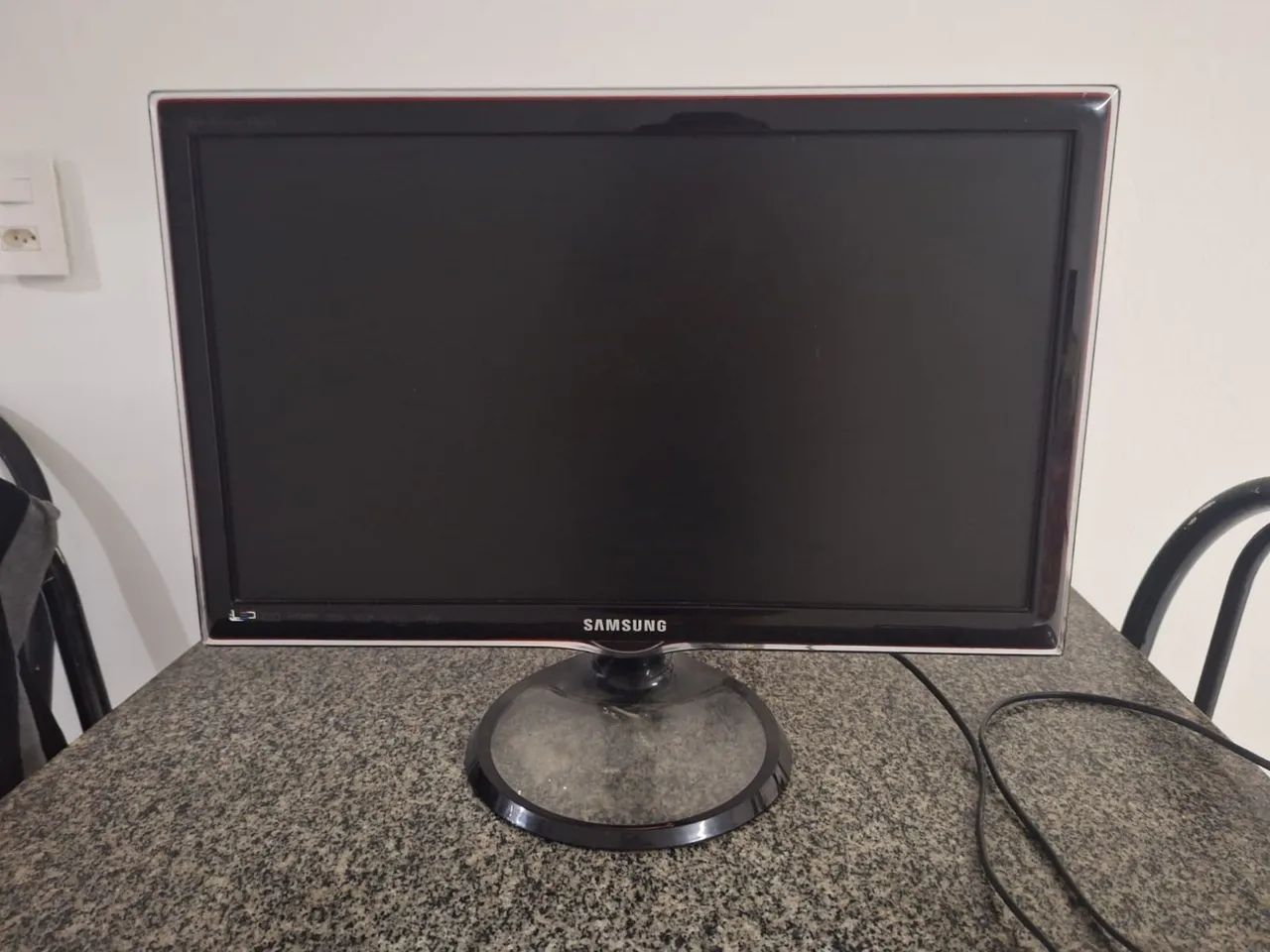 Monitor Samsung - Ótimo Estado - Foto 2