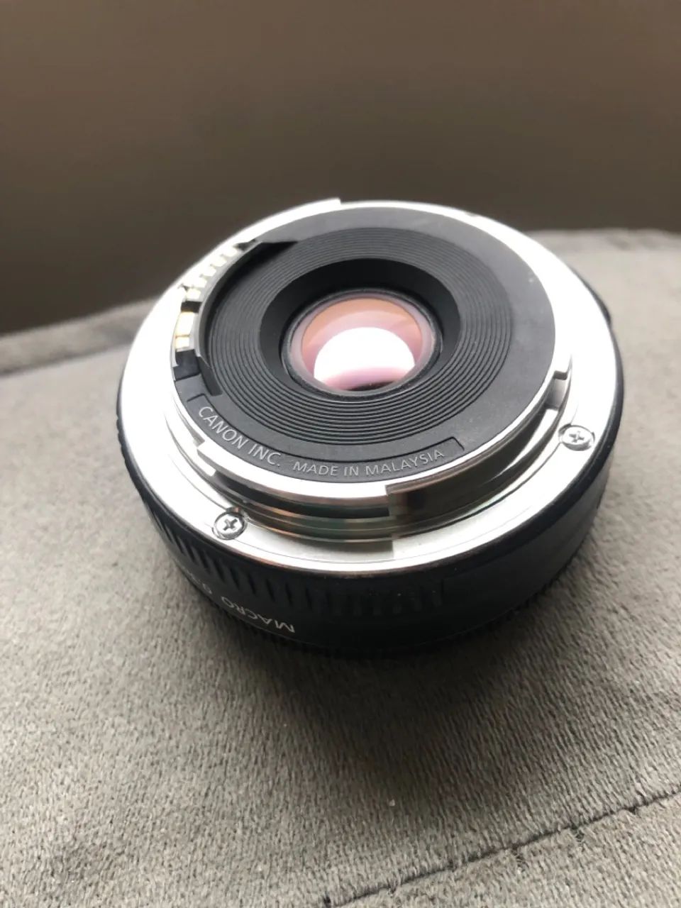 Lente Canon EF 40mm f/2.8 STM - Foto 2