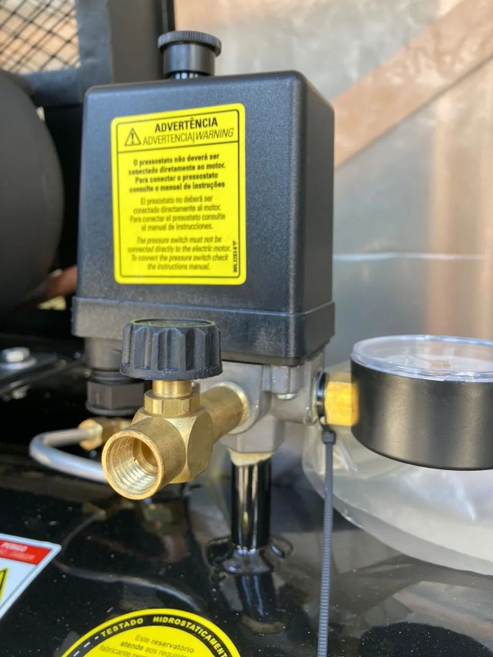 Compressor oficina Pratic Air CSL 20/150 Monofásico - Foto 3