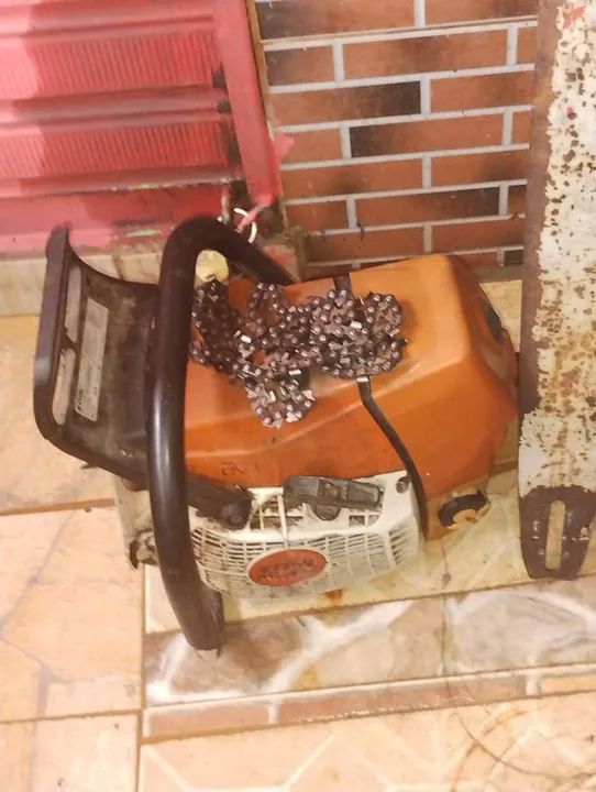 Vendo motoserra Stihl 651 completo  - Foto 2