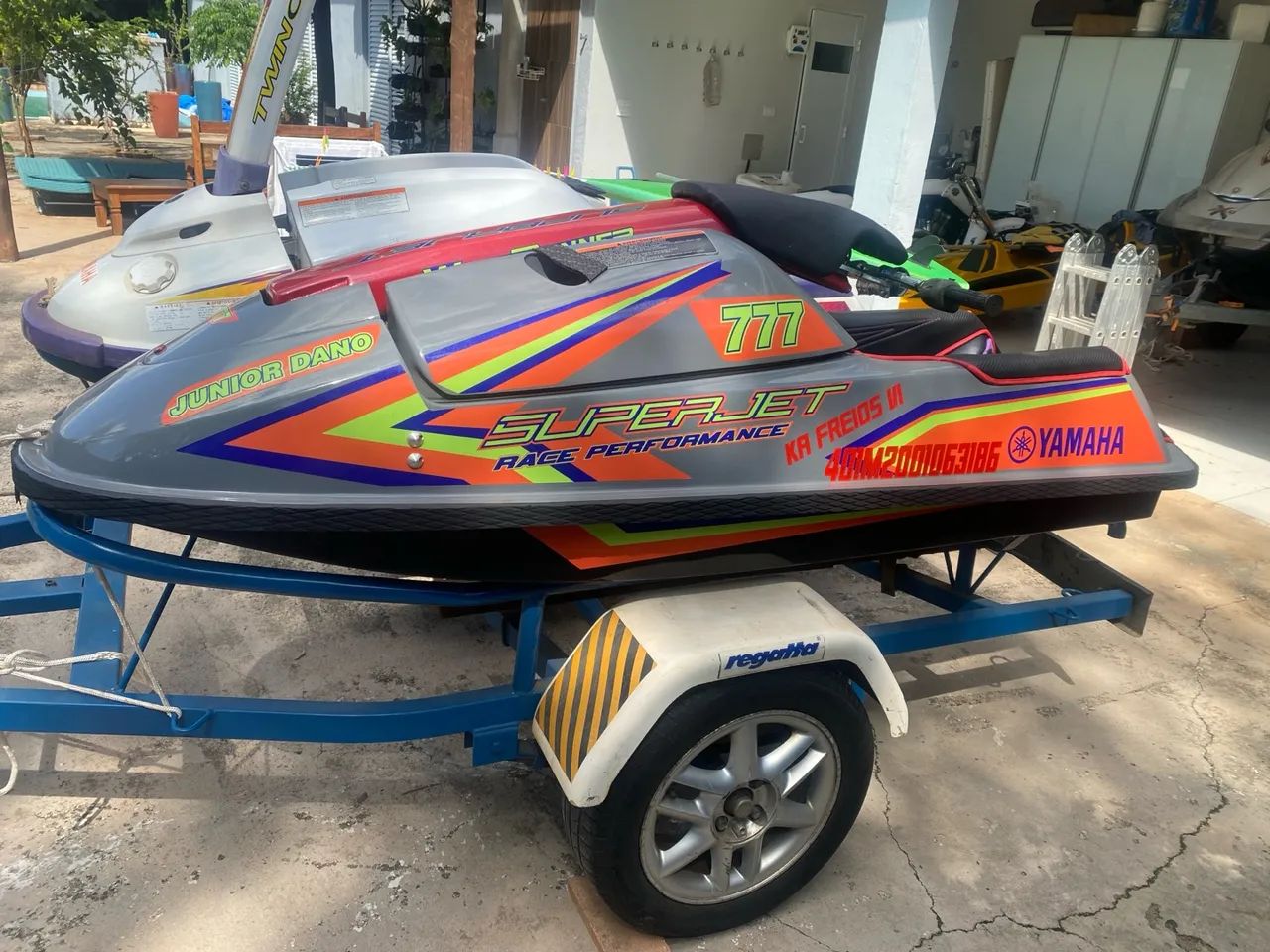 Vendo jet ski yamaha superjet 2000 preparado para freestyle