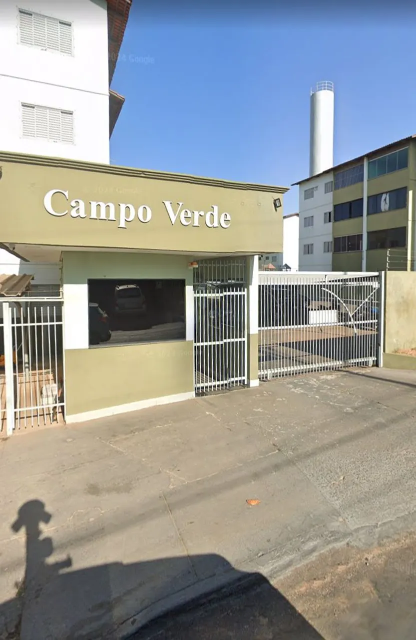 Apartamento 3/4 localizaçao Otima