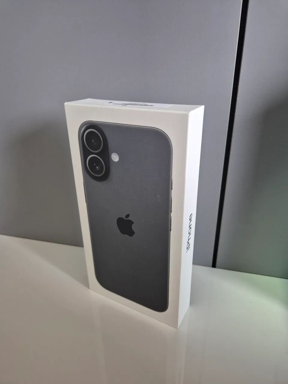 Iphone 17 256Gb na cor preta, caixa lacrada e com nota fiscal