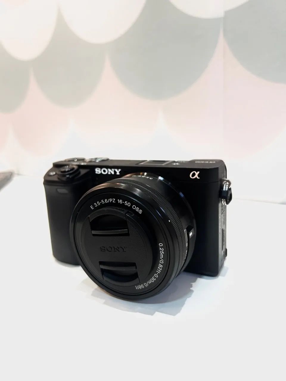 Câmera Sony Alpha 6400