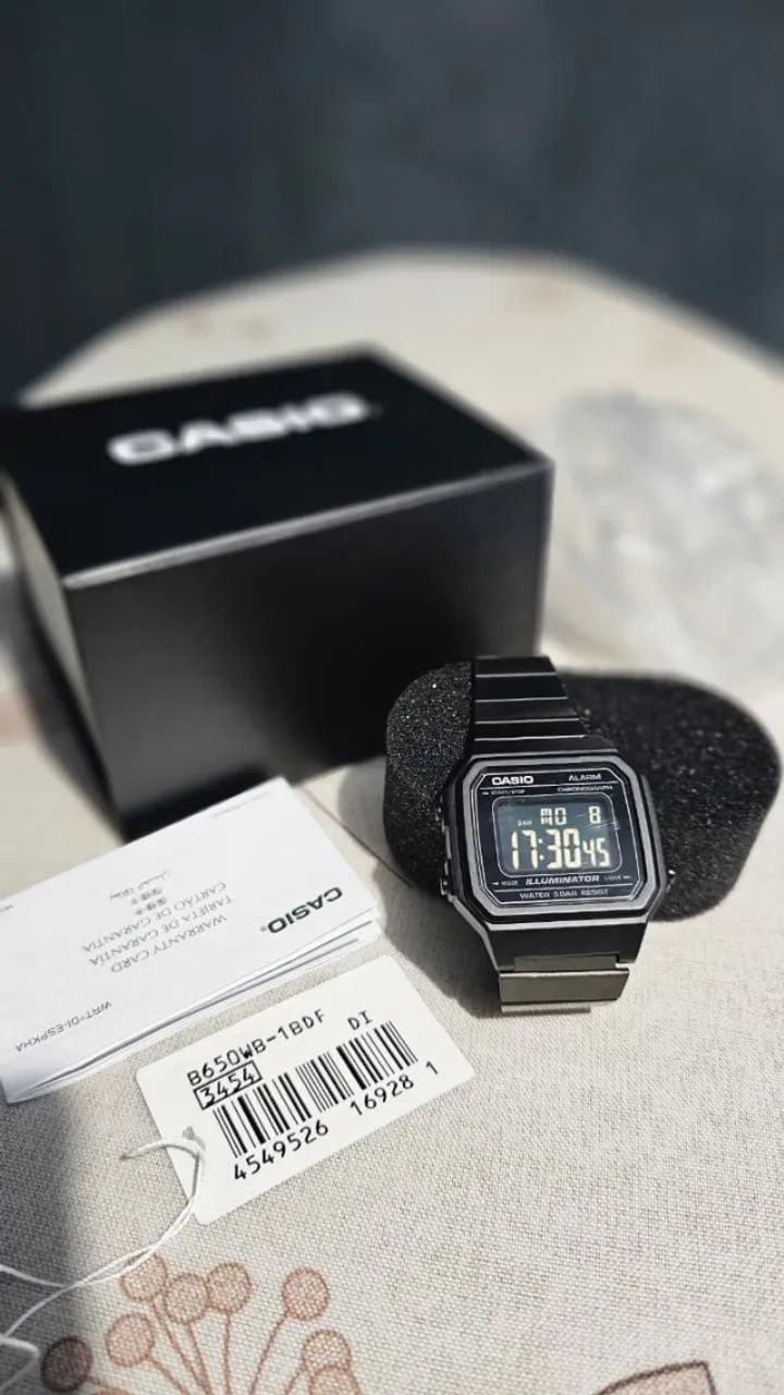 Relógio Casio B650WB-1BDF - Usado na Caixa