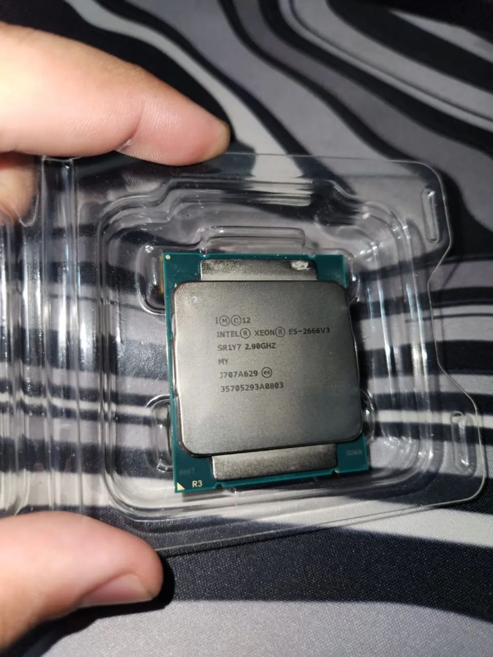 Processador Intel Xeon E5-2666 v3