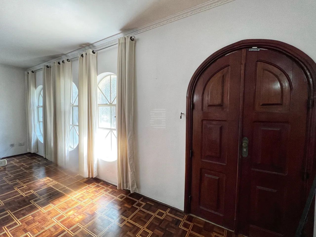 Casa Comercial ou Residencial para alugar com 4 Suítes, Piscina e Espaço Gourmet - Foto 4
