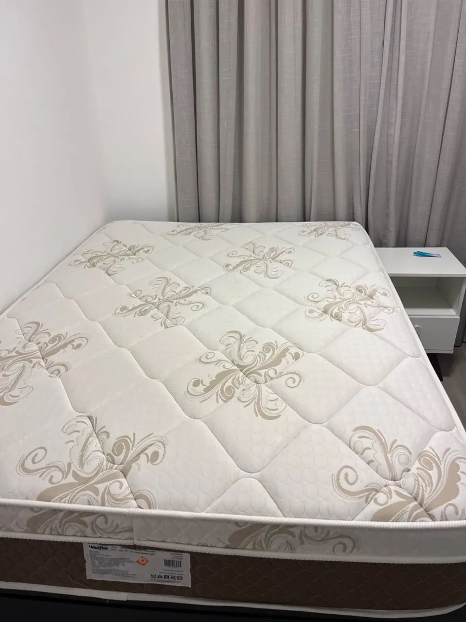 Cama box casal