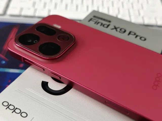 Oppo Find X9 Pro 16Gb Ram 512Gb Velvet Red - Celulares e