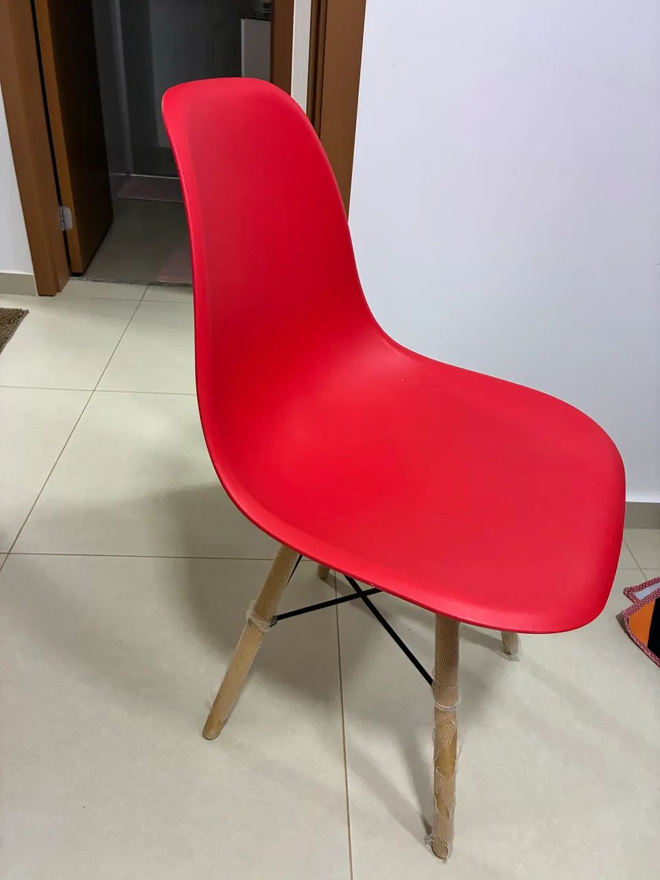 Cadeira Eames - Foto 2