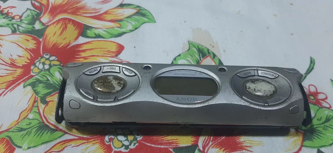 Frente SonyCDX M857MP (SUCATA) (SÓ ESSE FIM SEMANA) - Foto 2
