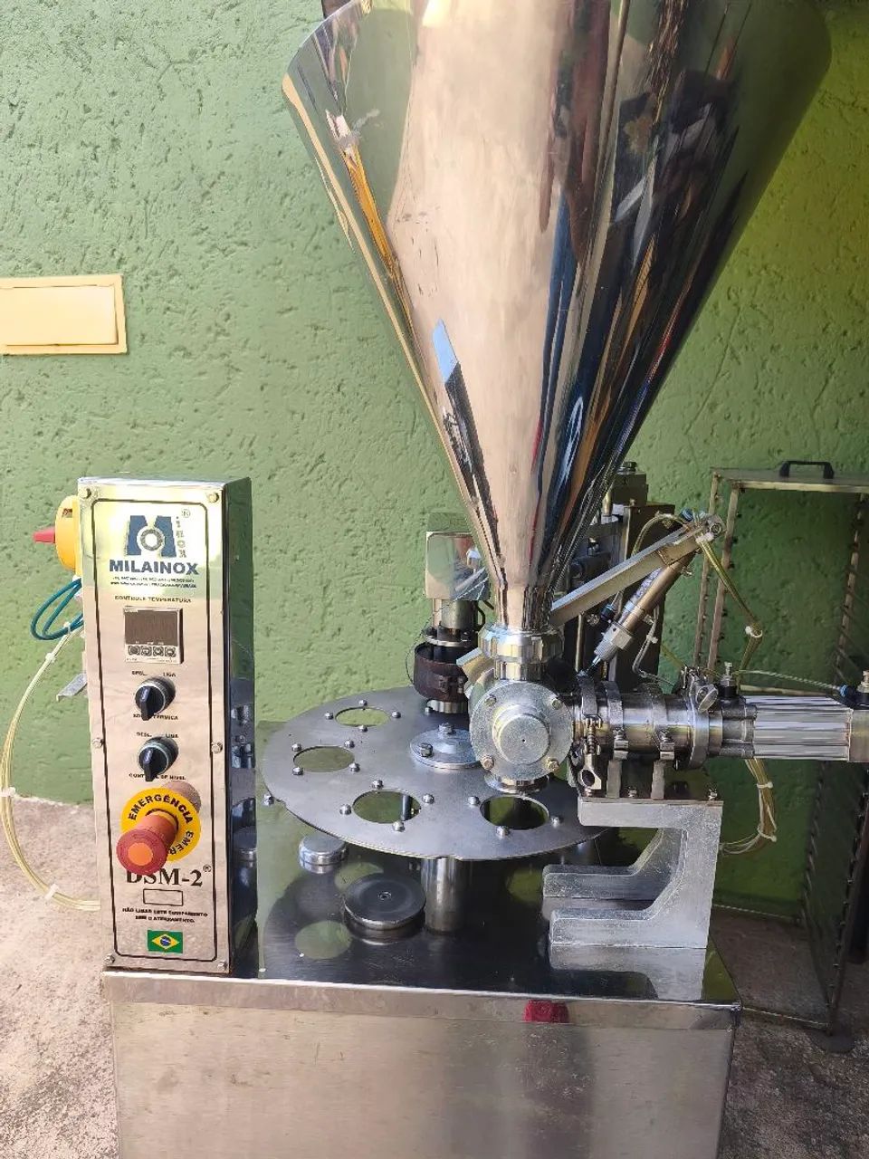 Envasadora rotativa de potes semi-automatica 700 hora