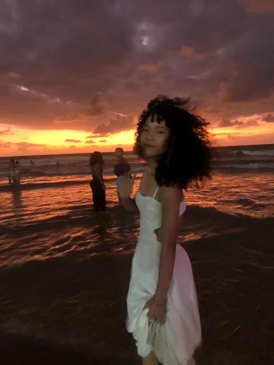 Vestido branco de qualidade  - Foto 3