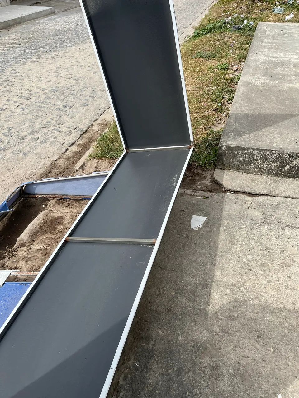 Estrutura de toldo + placa 65115282005891123