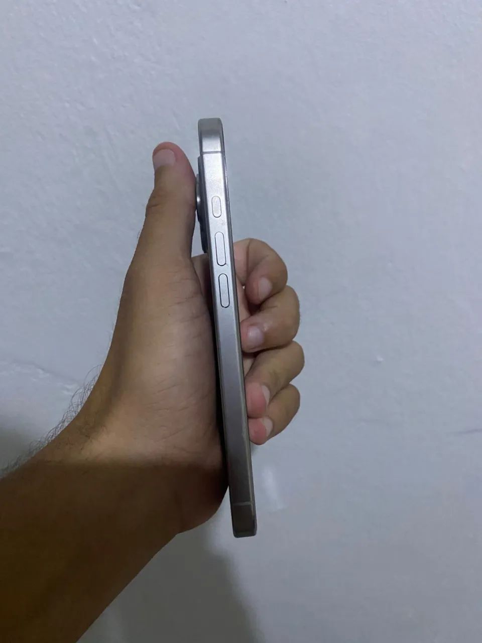 iPhone 16 pro  - Foto 2
