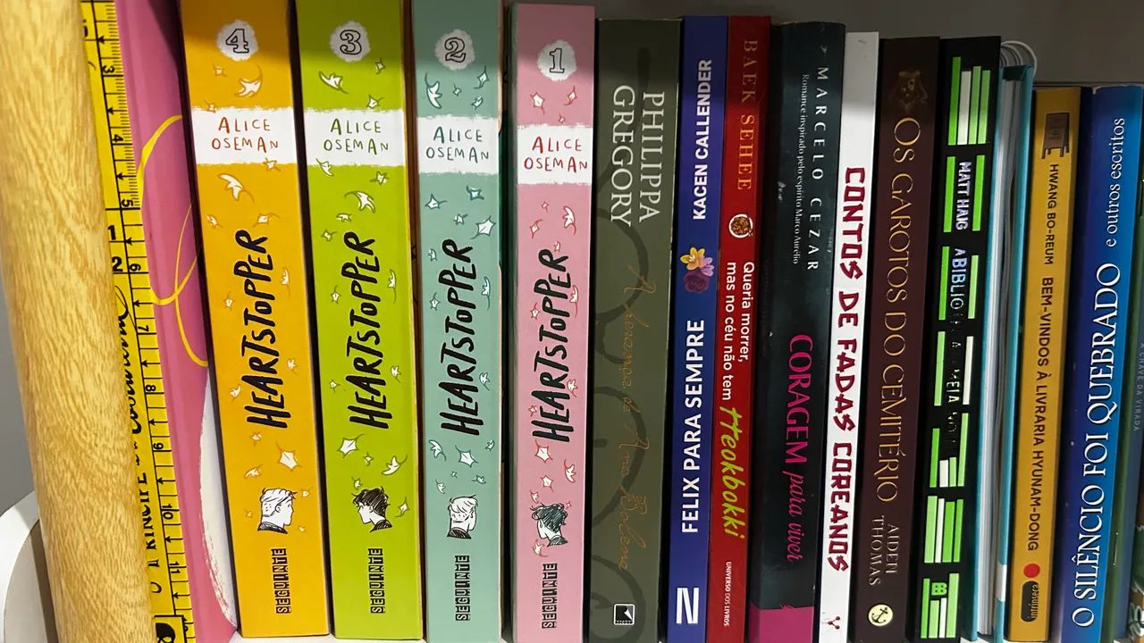 Qualquer livro R$35 - Foto 2