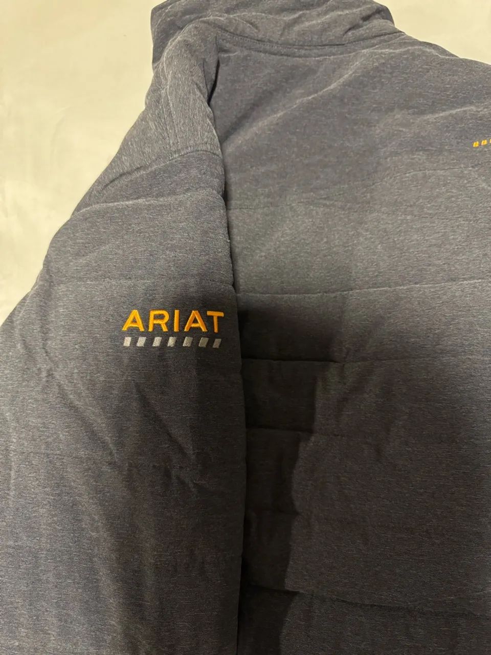 Jaqueta ariat  - Foto 4