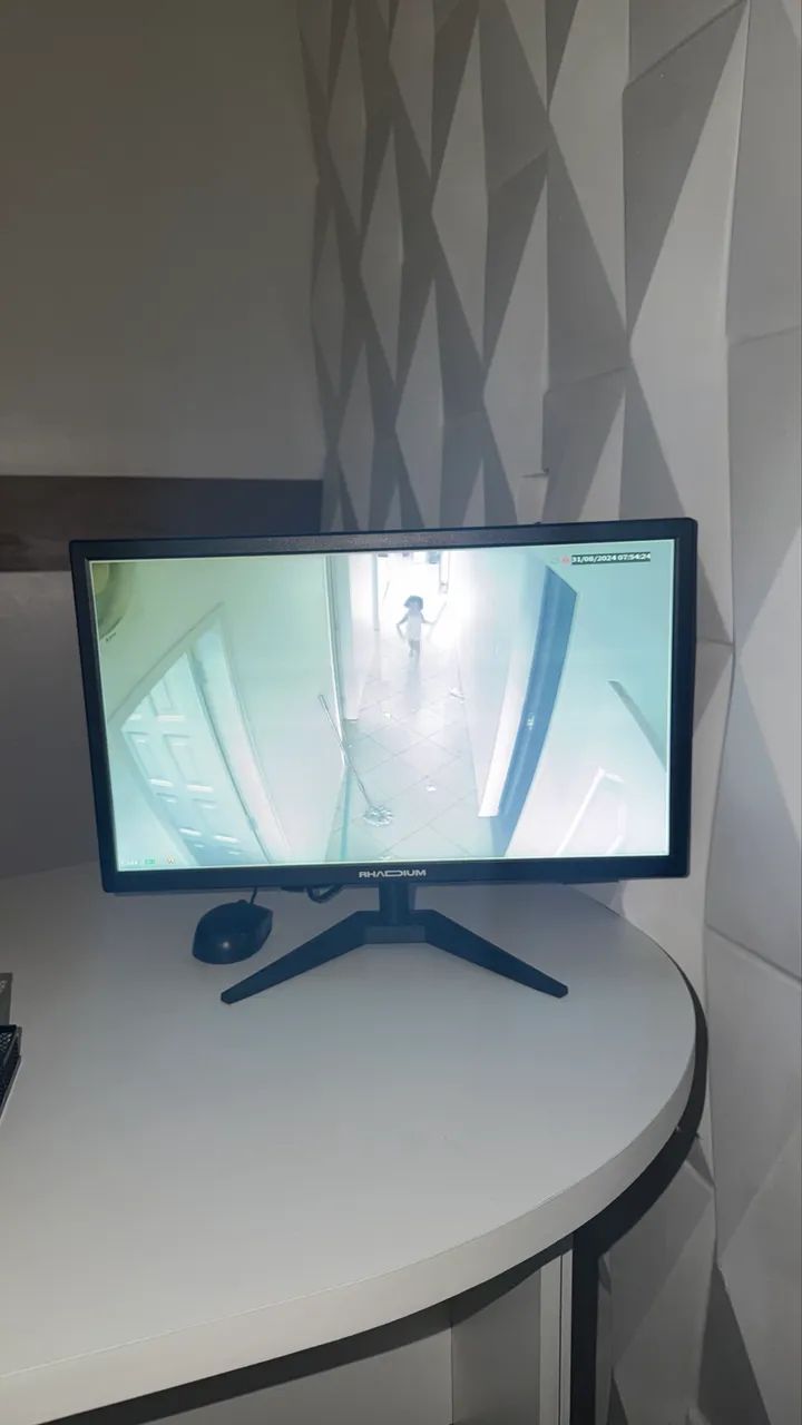 MONITOR 21.5 POLEGADAS