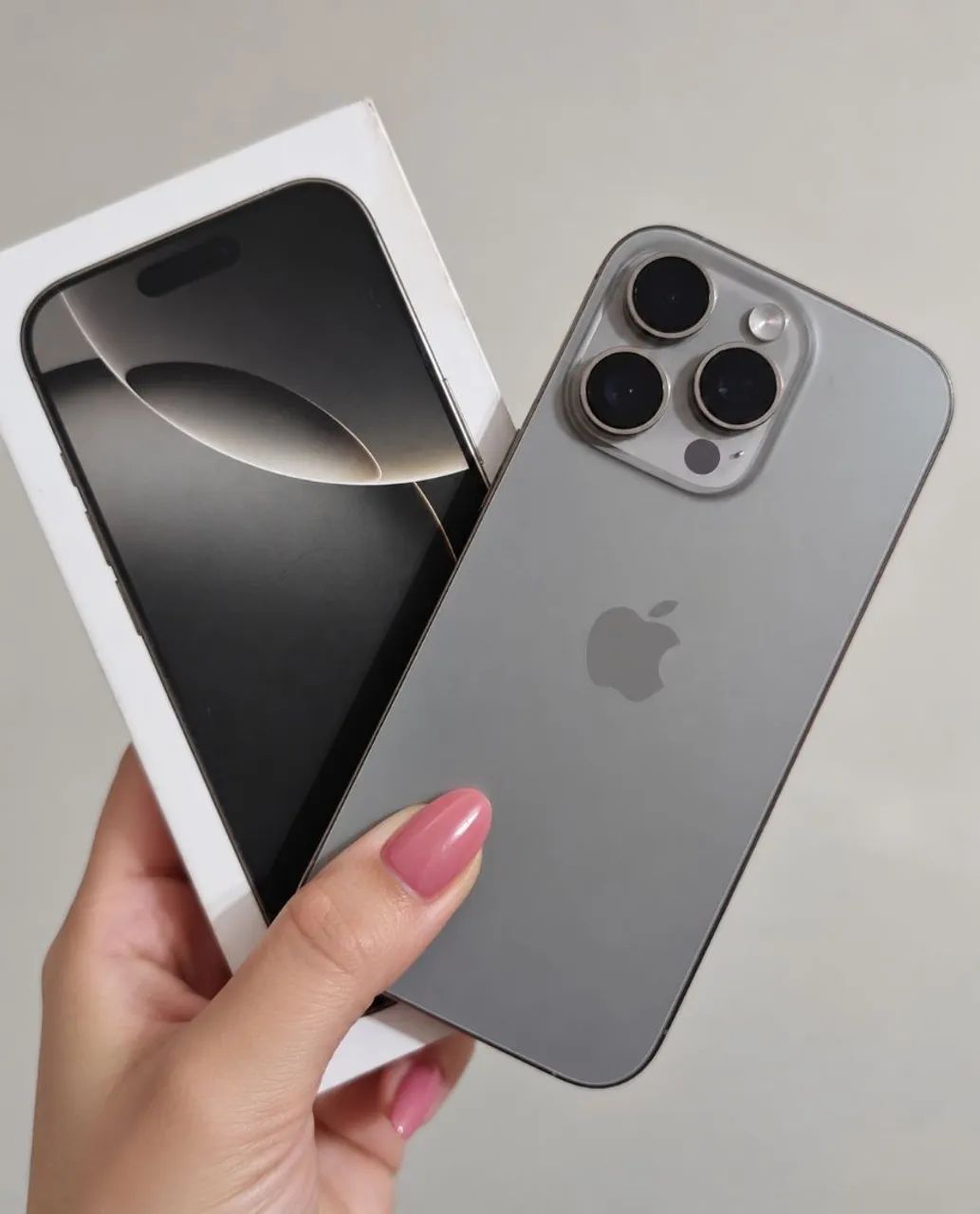 IPHONE 16 PRO CHIP FÍSICO TITANIUM