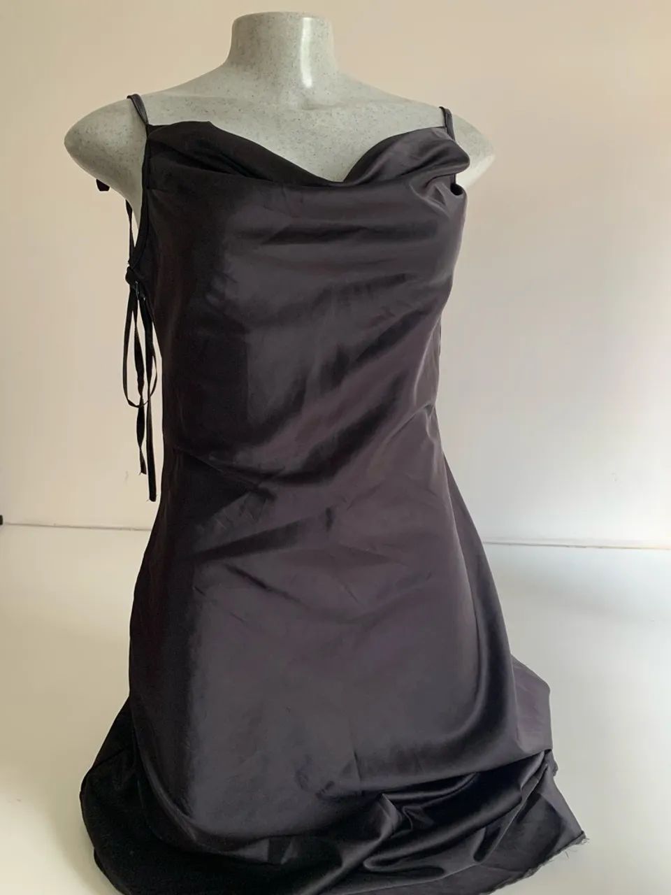 Vestido cetim 