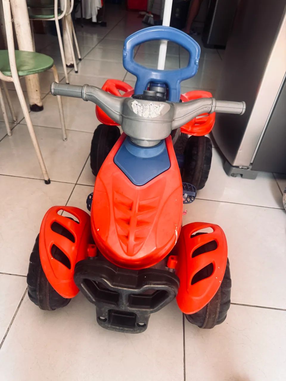 VENDE-SE QUADRICICULO SPIDER MAN - Foto 2