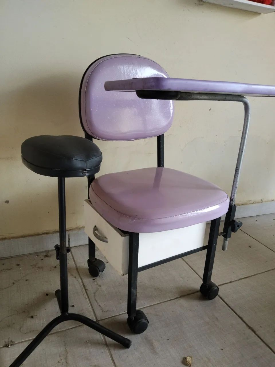 Vendo Itens de Salão de Beleza 