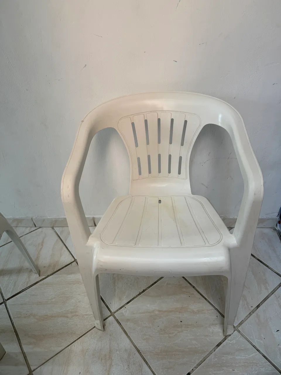 Cadeiras plásticas  - Foto 2
