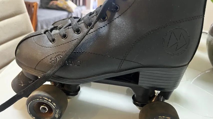 Patins Quad Elite Roller Derby Reewind Black - Foto 4