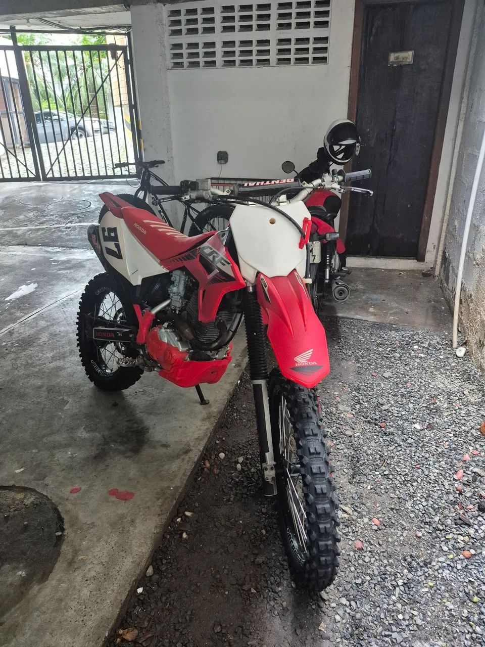 CRF 230 - Foto 3