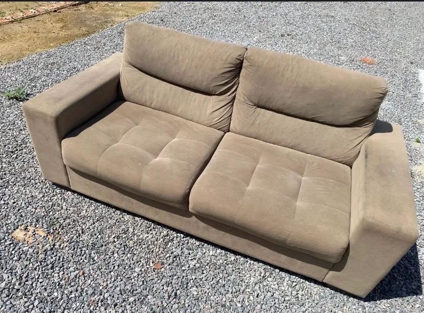 Sofa 436600616958699520
