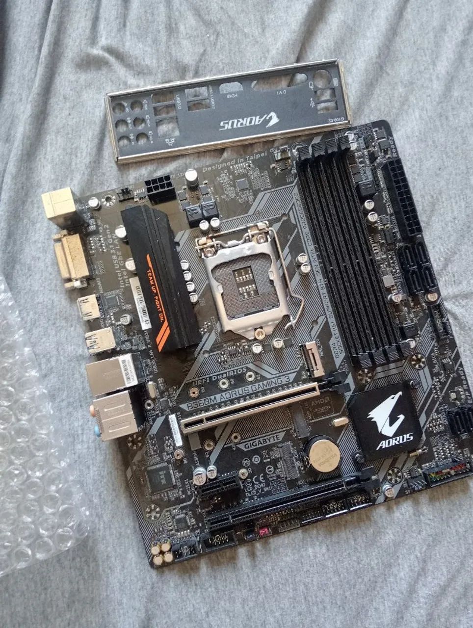B360M aorus gaming para retirada de peças - Foto 3