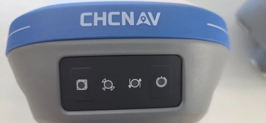 i73 - Kit GNSS RTK CHCNAV Super Compacto com Sensor IMU e 1408 Canais - Foto 4
