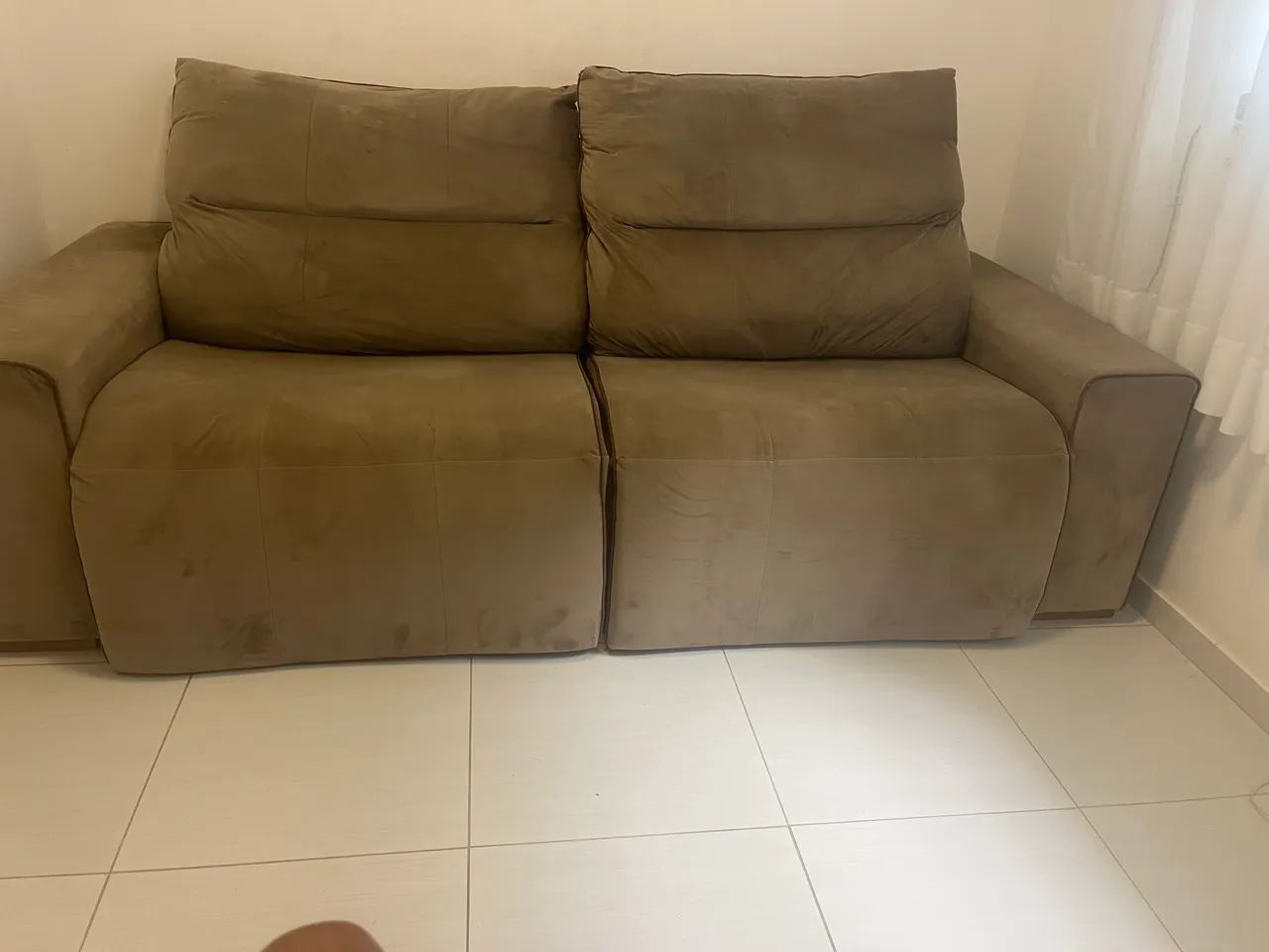 Sofá retrátil grande - Foto 2
