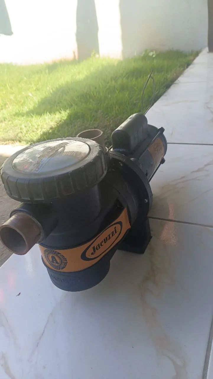 Vendo uma bomba de piscina 3/4 jacuzzi revisada  - Foto 3