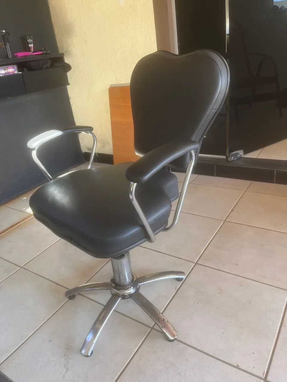 Cadeira para barbeiros