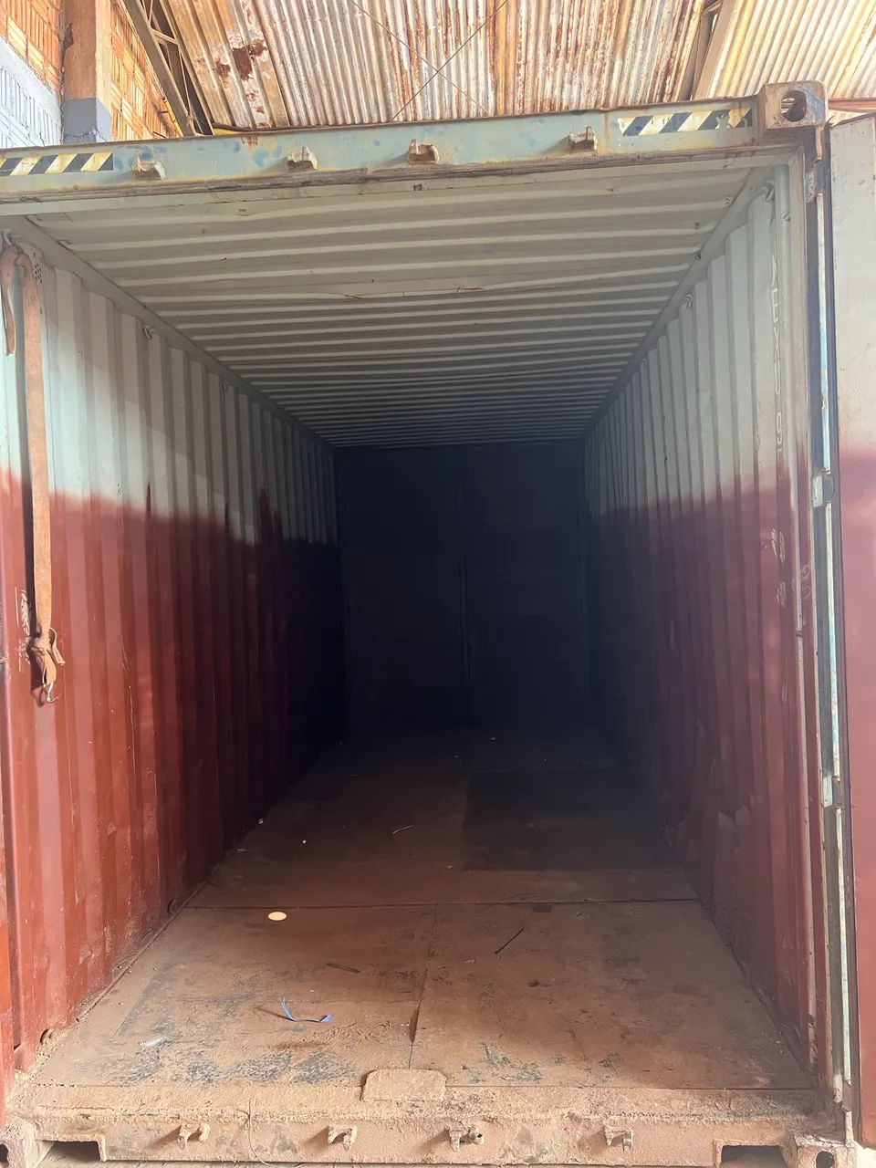 VENDA DE CONTAINER DE 06 METROS - Foto 3