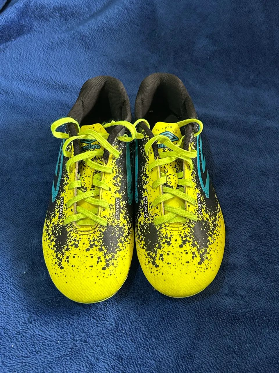 Chuteira Umbro Cosmic 39 - usada apenas 1 vez - Foto 5
