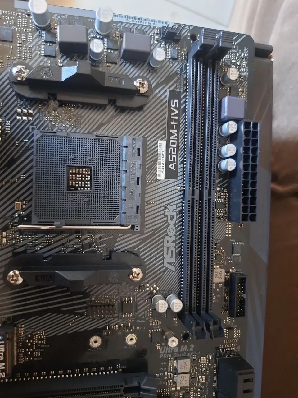 Kit placa mãe e Ryzen 5 5500 8GB de ram - Foto 3