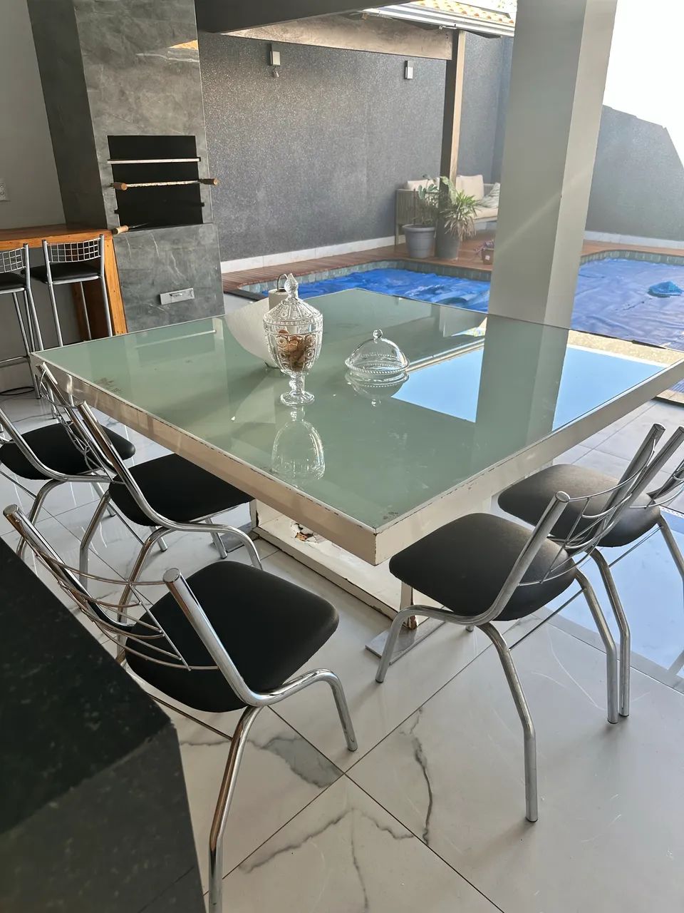 Mesa 1,5x1,5 + 6 cadeiras  - Foto 4