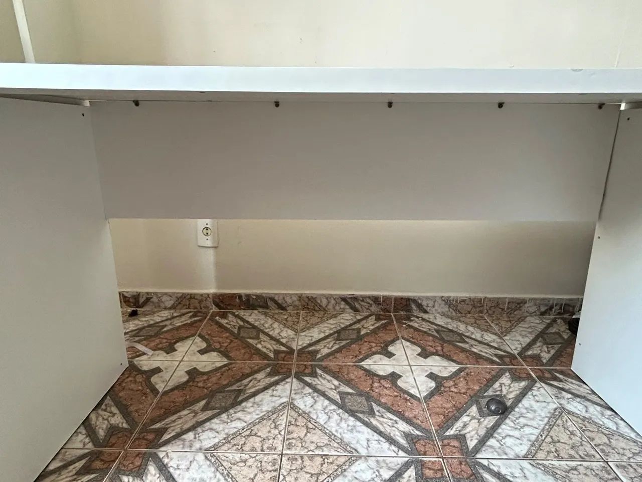 Escrivaninhas MDF Tamanho 1,40 X 0,50 - Foto 4