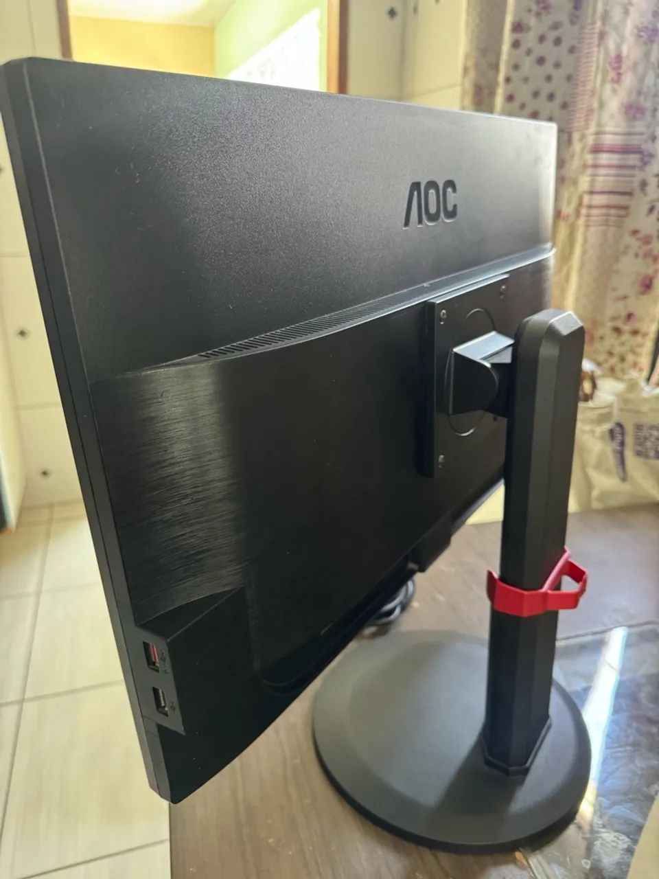 Monitor AOC Gamer Hero 144hz 24  - Foto 4