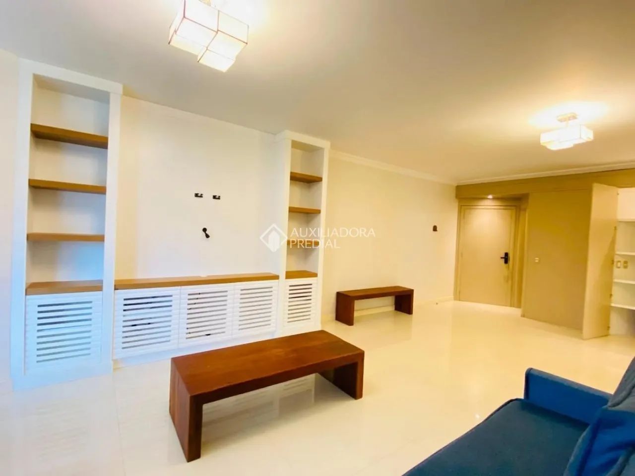 Apartamento com 3 Dormitórios - Foto 3