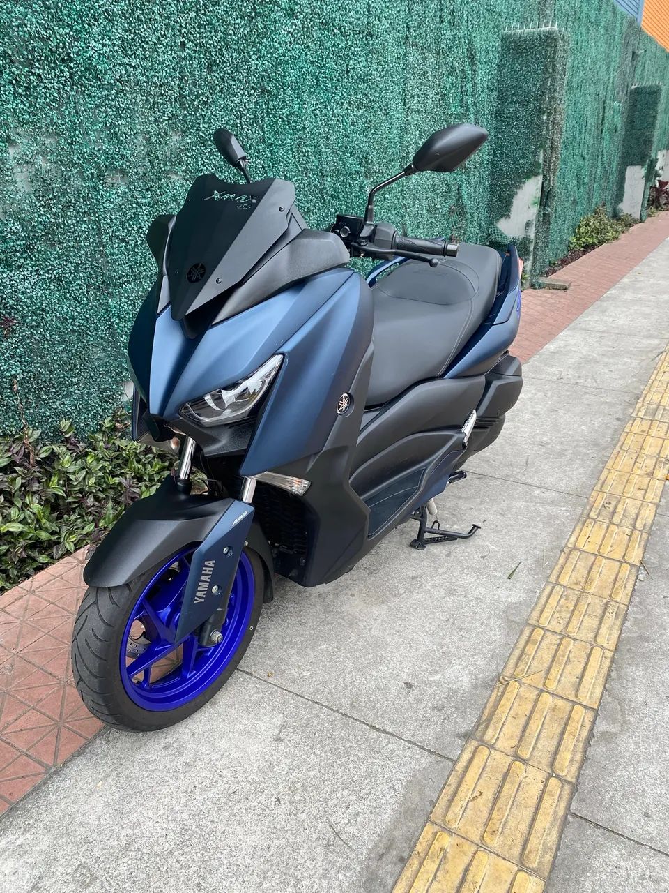 YAMAHA X-MAX 250 - Foto 4