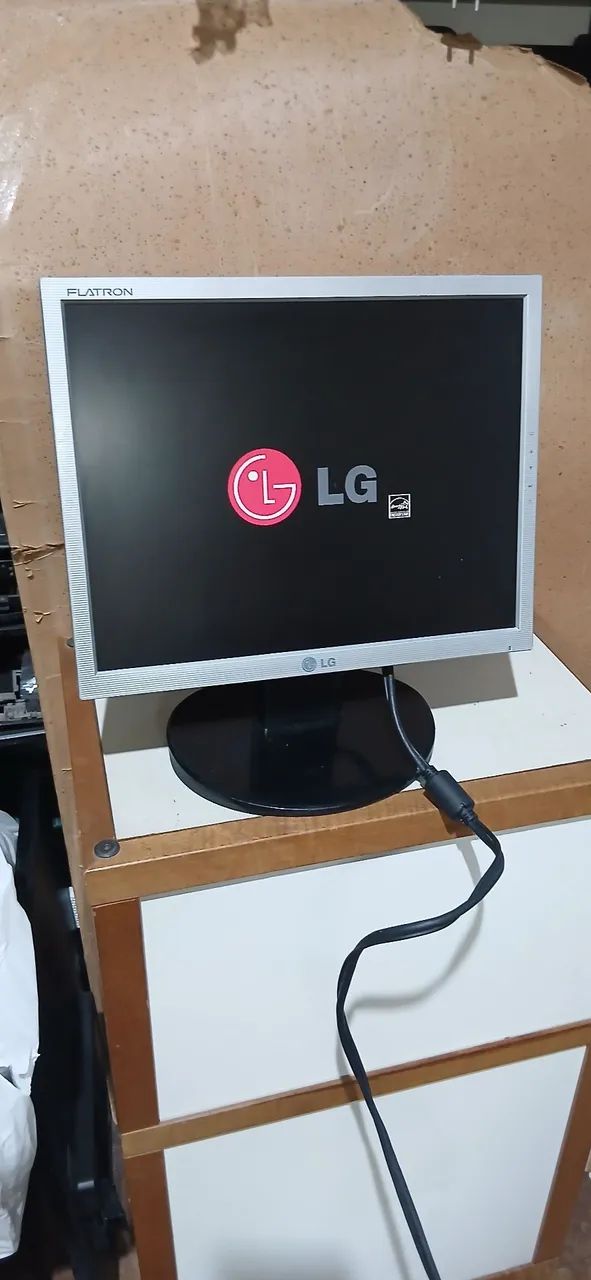 Monitor lg flatron  l1553 sf - Foto 4