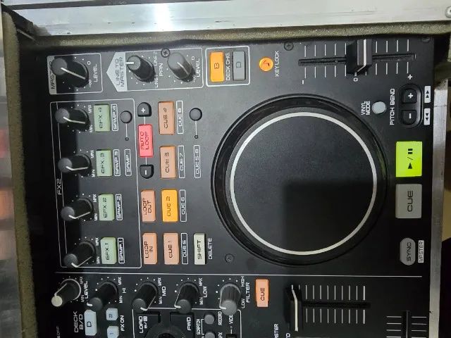 Controladora Denon MC3000 VirtualDJ  - Foto 4